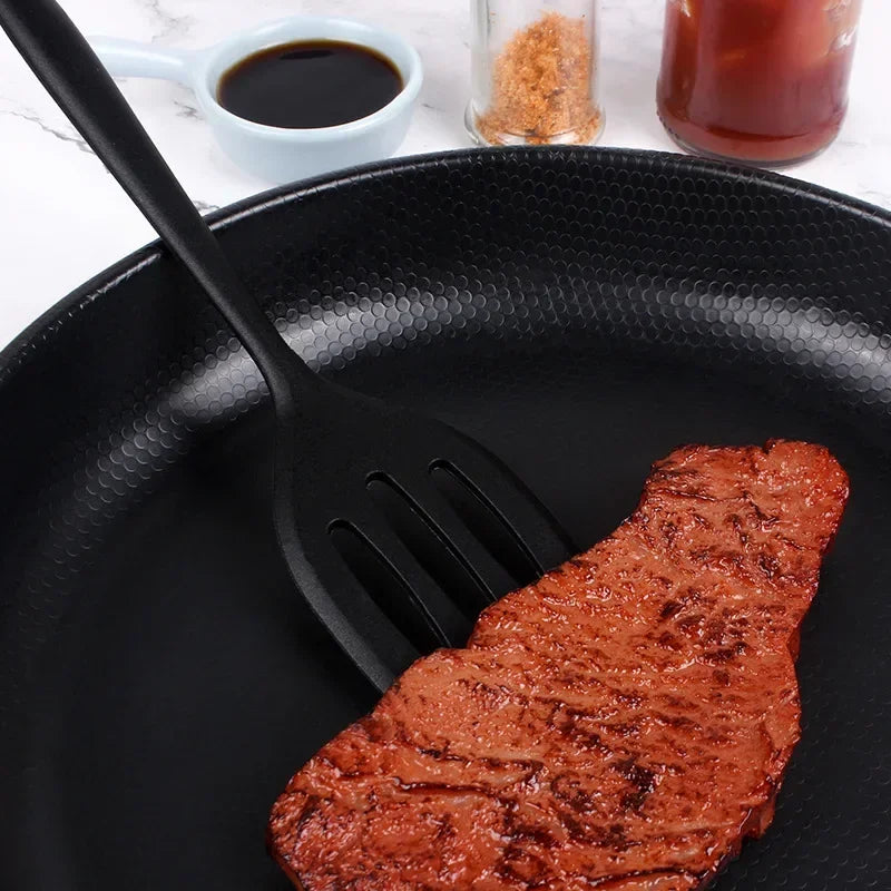 Silicone Spatula Egg Fish Frying Pan