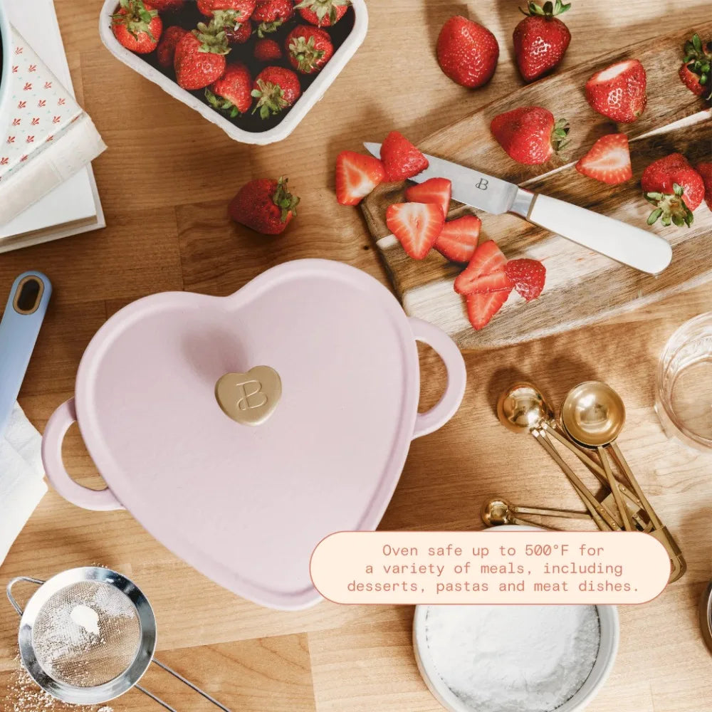 Beautiful 2QT Cast Iron Heart Dutch Oven